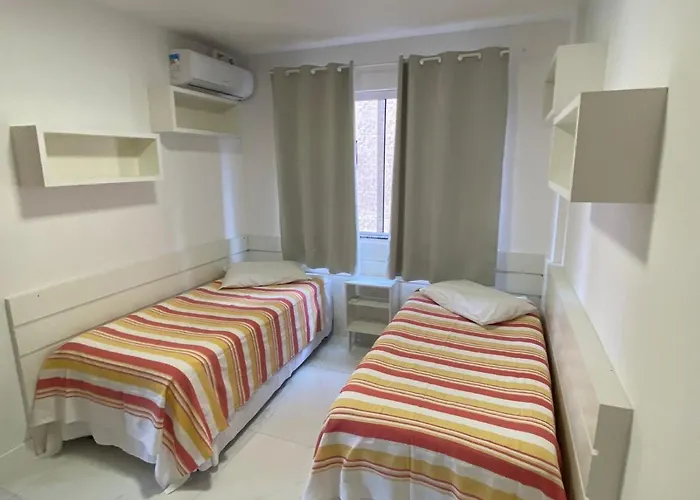 Apartamento com piscina Balneário Camboriú
